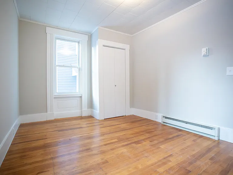 13 Franklin St #3 — Photo 6