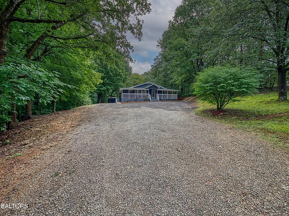 5th image of 1116 Middle Ridge Rd