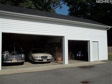 2nd image of 20695 Eastwood Ave