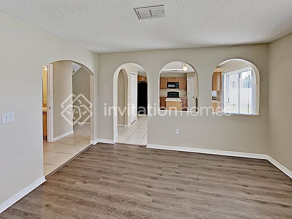 4th image of 1912 Peridot Cir