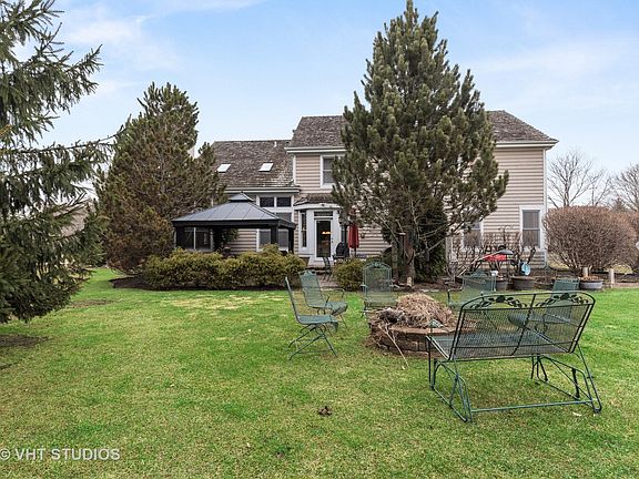 3rd image of 14311 W Kirkwall Ct