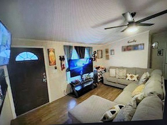 5th image of 9713A Polak Dr #228
