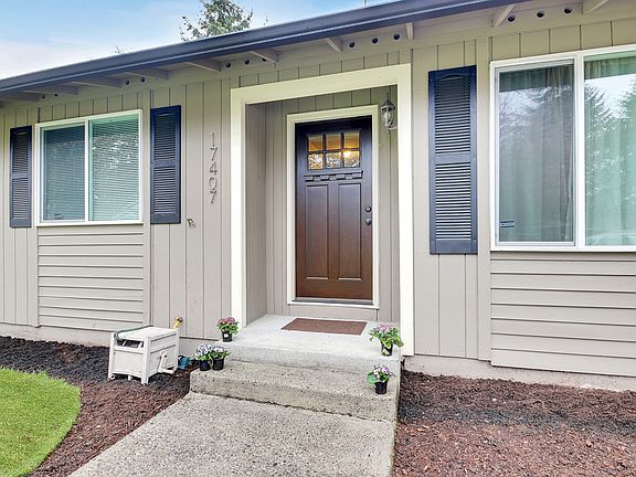 3rd image of 17407 8th Avenue Ct E