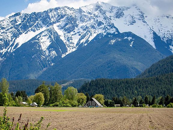4th image of 7631 Pemberton Meadows Rd