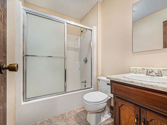 5th image of 1013 2nd St APT 7