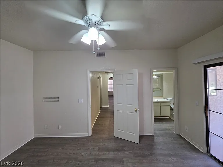 1407 Santa Margarita St #A — Photo 44