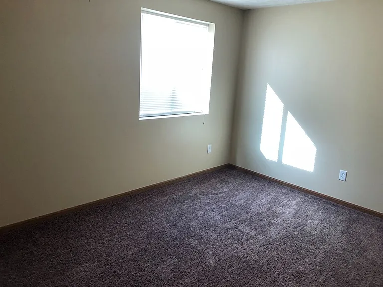 2901 W Rose St — Photo 11