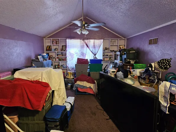 848 Salem Trl, Lewisville, TX 75067