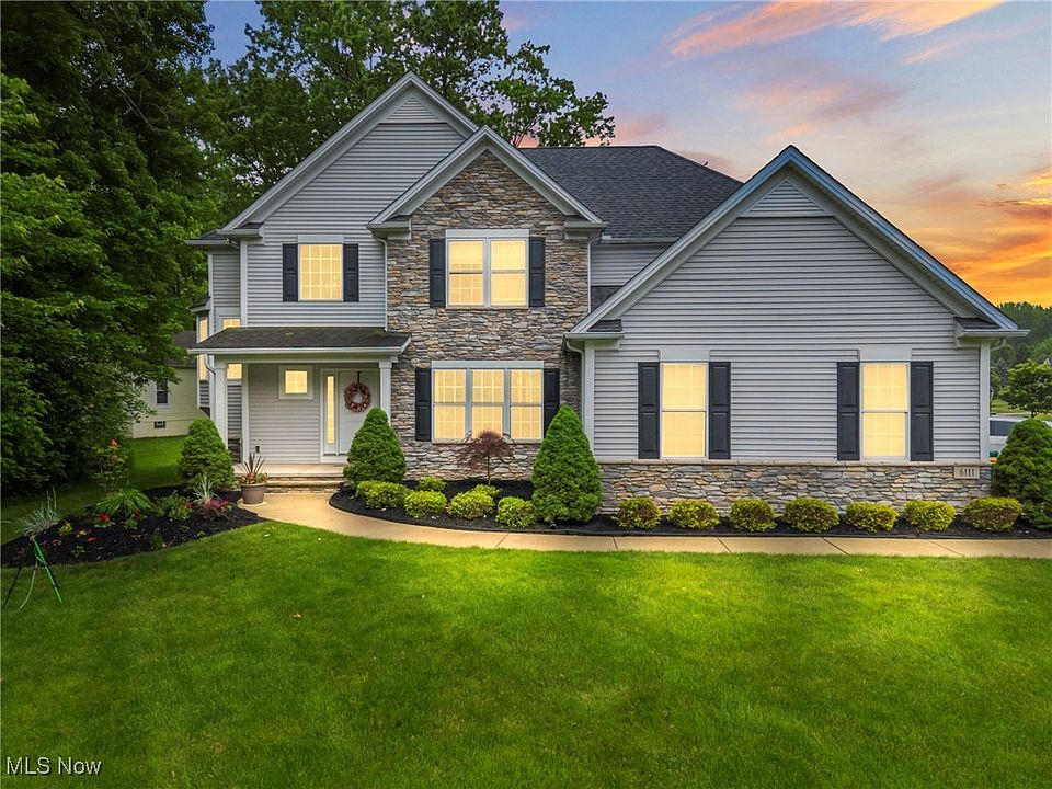 1st image of 6111 Brownstone Ct