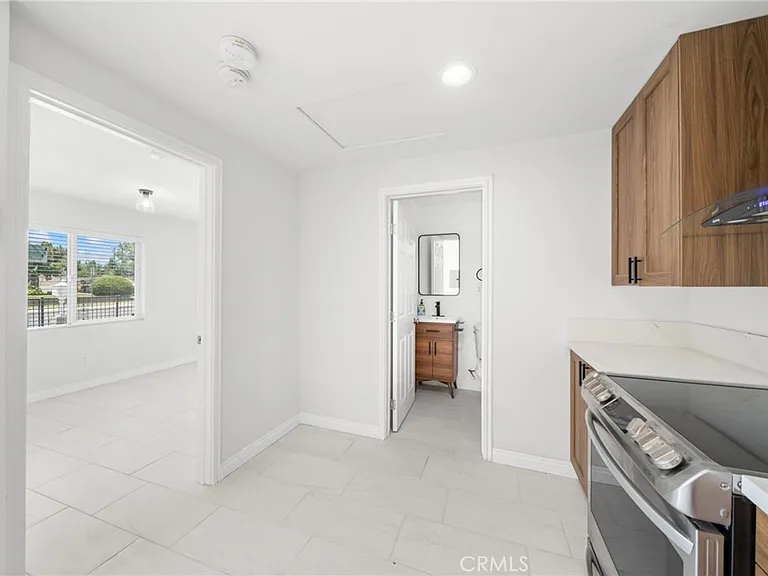 1610 Amador Ave #B — Photo 7