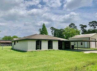 1335 Kenwood St, Vidor, TX 77662