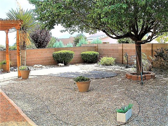 4th image of 9800 Cassidy Dr NW