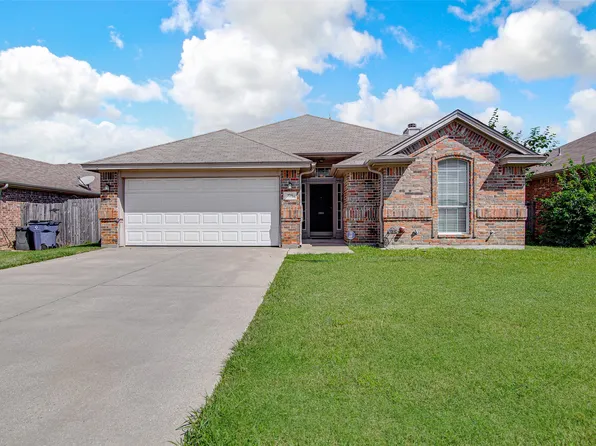 729 Mesa Vista Dr, Crowley, TX 76036