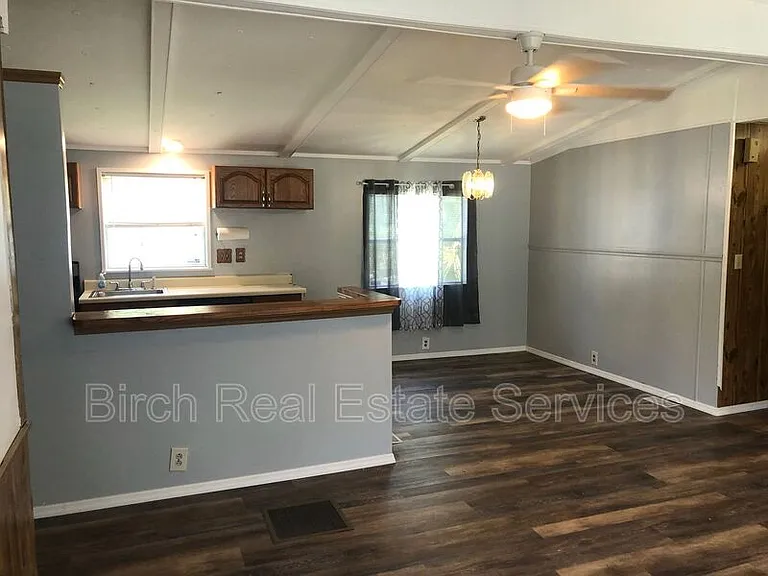 8628 Adonis Rd — Photo 7