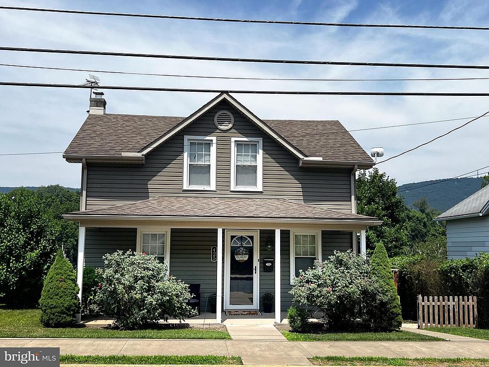 1st image of 425 E Freedom Ave