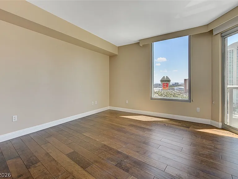 222 Karen Ave #1705 — Photo 17