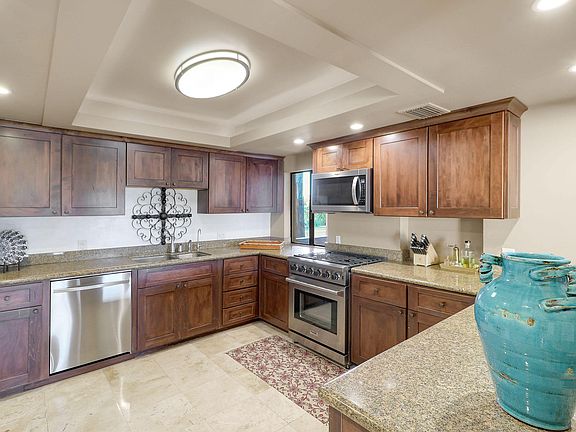 5th image of 1004 N Boulder Dr