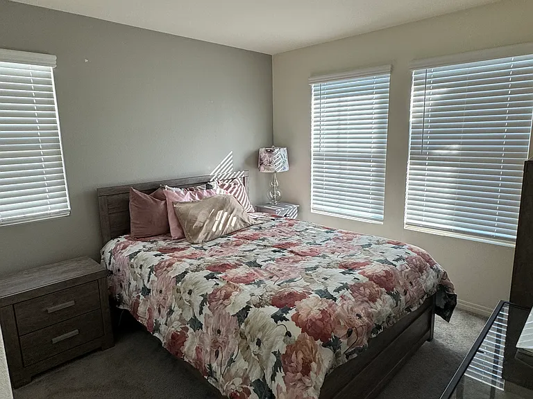 Wyndham Ln — Photo 23