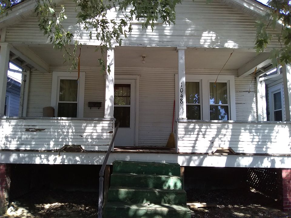 1st image of 1048 Garden St