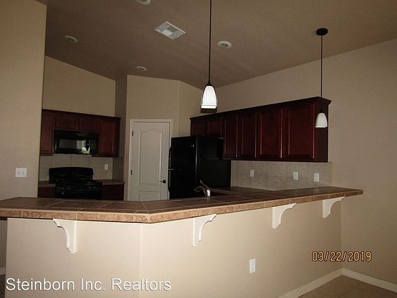 5th image of 4714 Zachary Ln