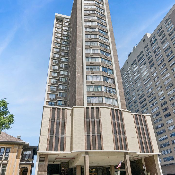 1st image of 6325 N Sheridan Rd APT 1606