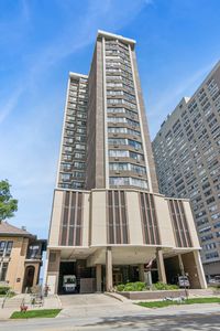6325 N Sheridan Rd APT 1606, Chicago, IL, 60660