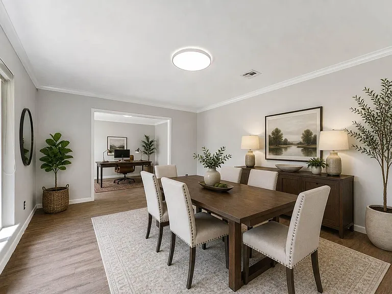 614 Bendwood Dr — Photo 11