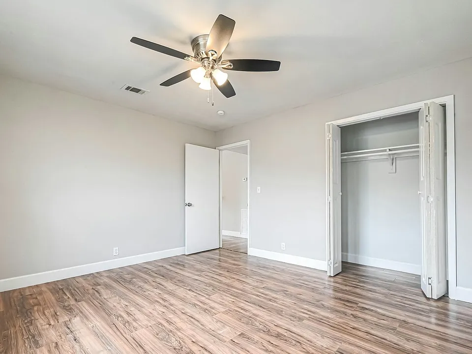 8430 Round Rock Dr #1