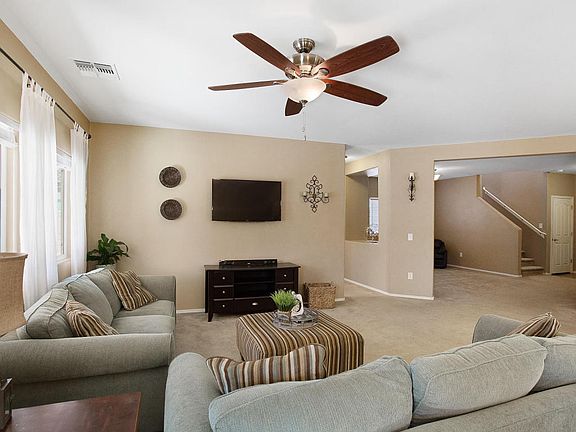 2nd image of 433 W Sg Posey Pl