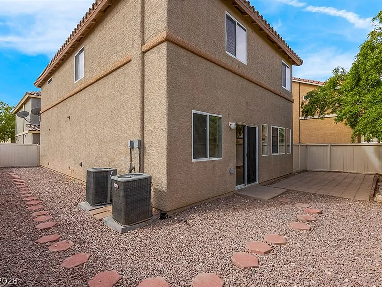 9172 Giardino Villa St — Photo 23