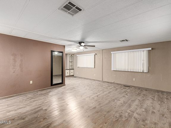 5th image of 4065 E University Drive #358