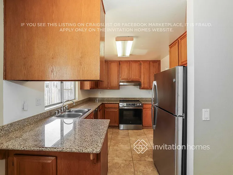 4886 Birkdale Cir — Photo 7