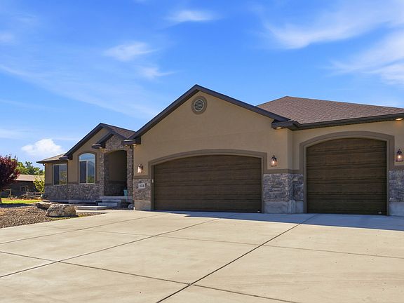4th image of 533 W Moonlight Dr