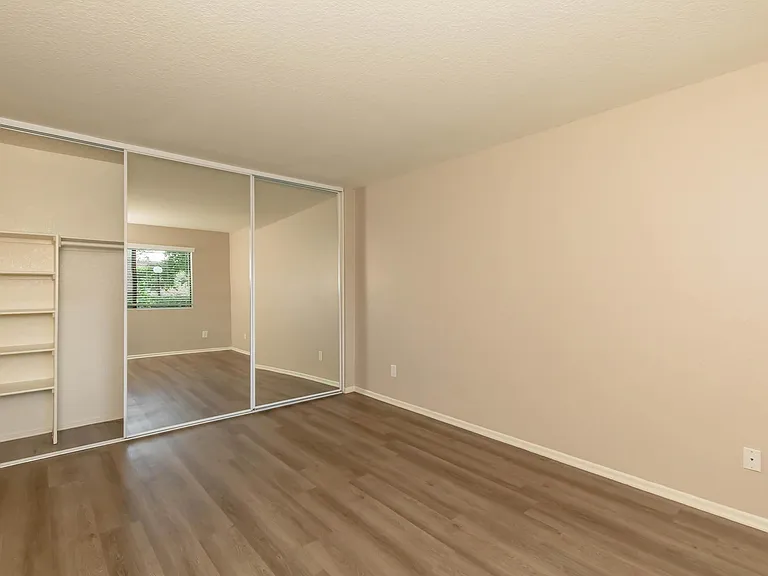 Westridge Apartment Homes — Photo 48