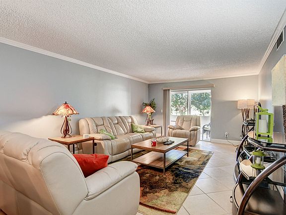 5th image of 330 NE 26th Ave #1150