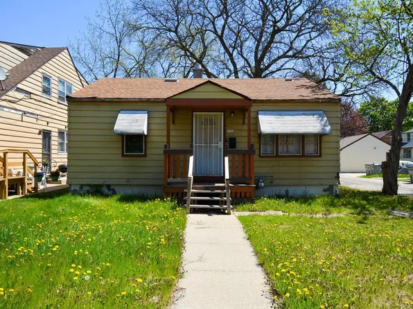 5220 North 29th STREET, Milwaukee, WI 53209