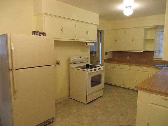 5th image of 1801 S Lee Ave