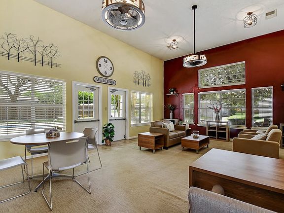 5th image of 8259 Montgomery Oak #4405375