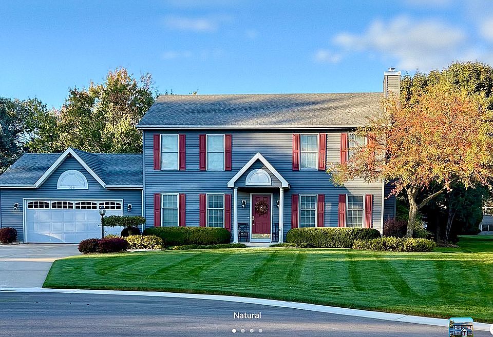 1st image of 2561 Winesap Dr NE