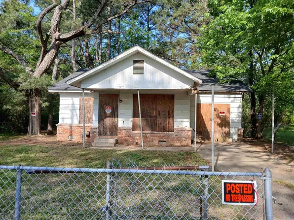305 S College St, Searcy, AR 72143