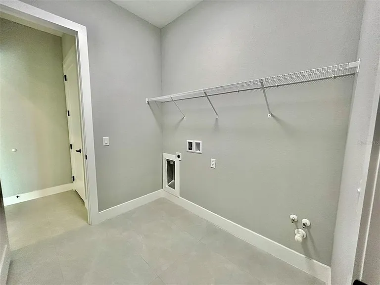 8147 Tracy Cir — Photo 25