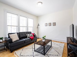 4Bdrm Upper Flat of Eastside Duplex Fully Remodeled, Milwaukee, WI 53211