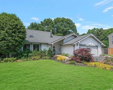860 Greenbelt Parkway, Holbrook, NY, 11741