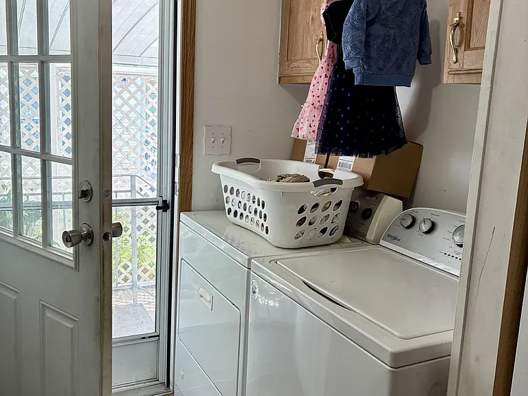 840 Bel Air Ln — Photo 16