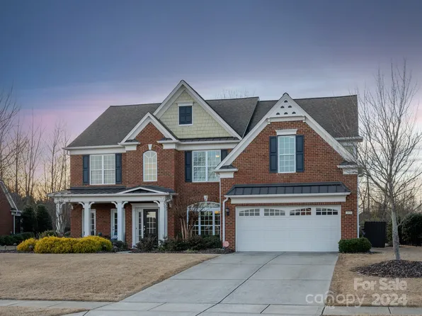 2604 Creek Manor Dr, Waxhaw, NC 28173