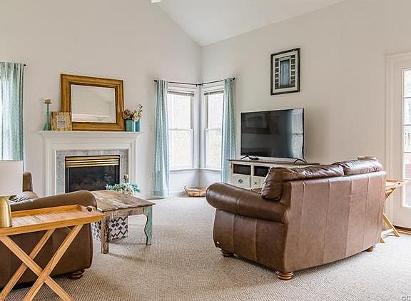 4th image of 13902 Cobble Glen Ct