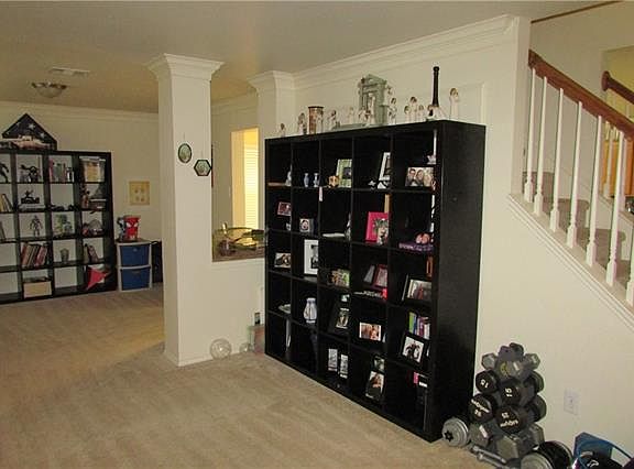 3rd image of 4414 Santa Fe Ln
