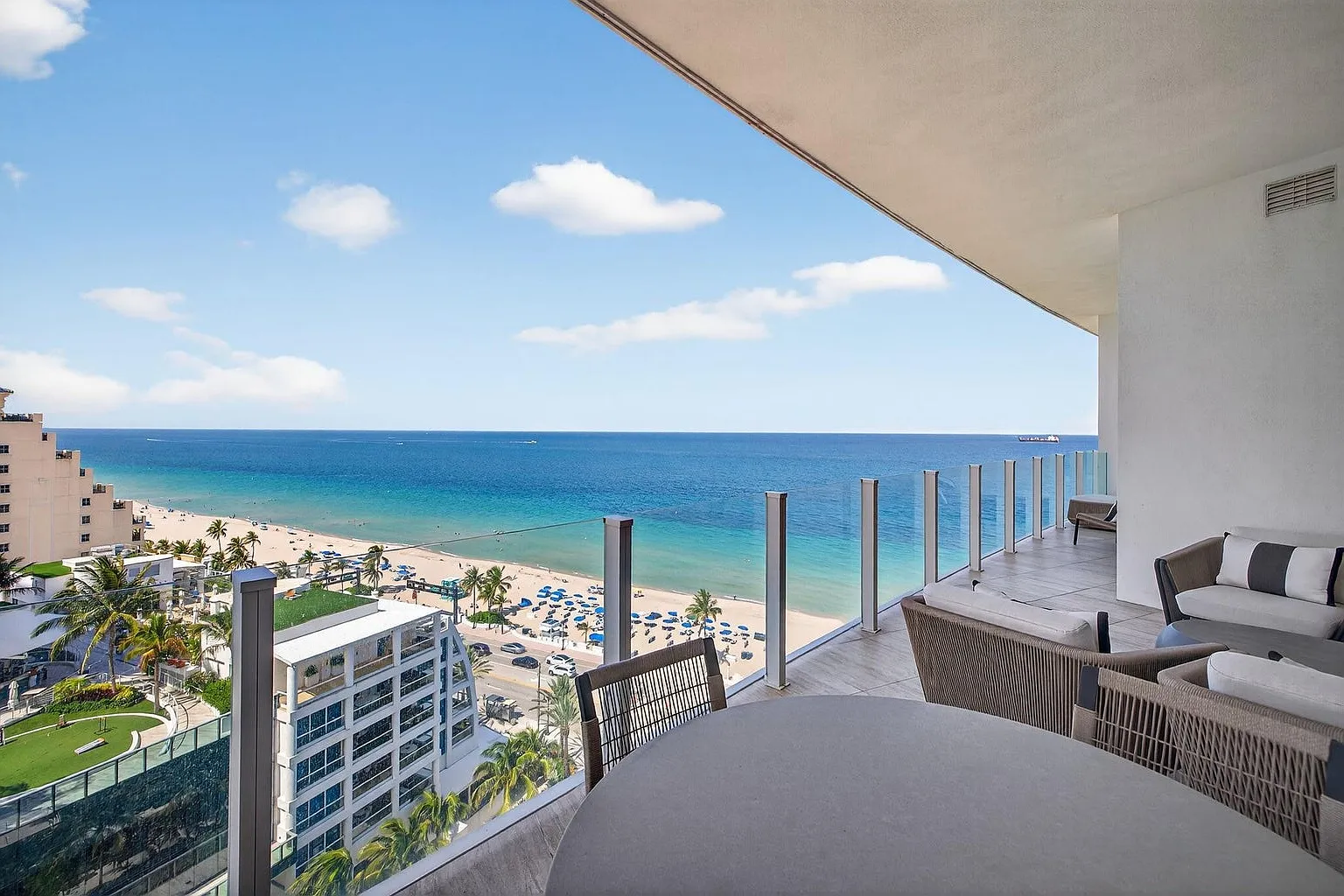 525 N Fort Lauderdale Beach Blvd — Photo 4
