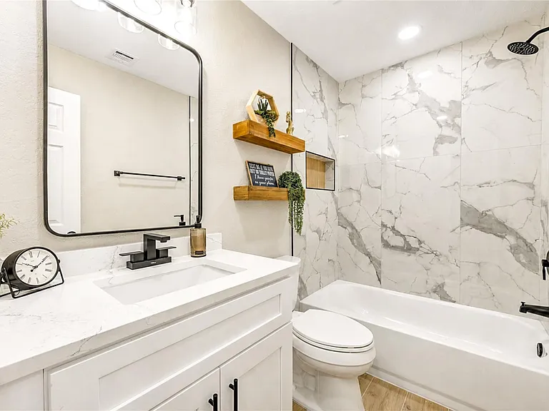 4911 Fairdale St — Photo 23