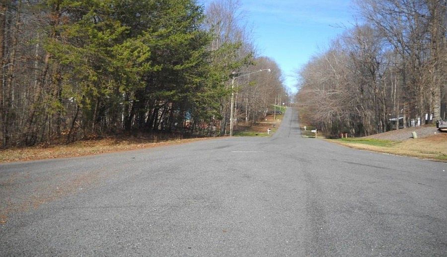 2nd image of 6235 Shelwin Ct